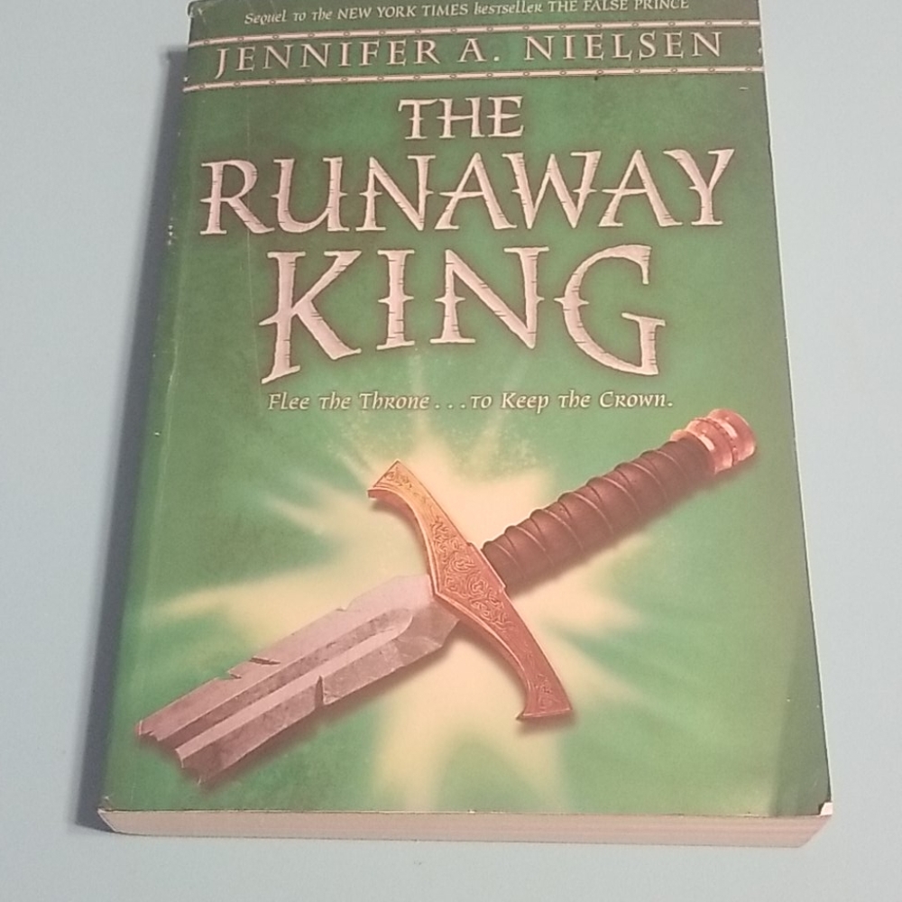 SALE "The Runaway King" 📖 3/$10 📚